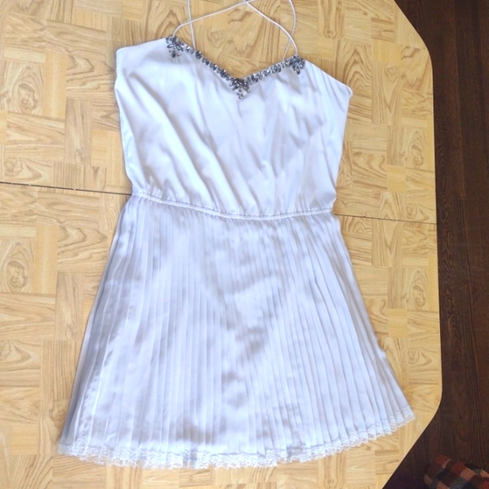 Victoria's Secret strappy gray dress with pleated skirt size XL
